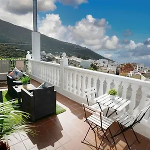 apartamento-centrico-del-pueblo-terraza-con-facil-aparcamiento.in-canary-islands.com/